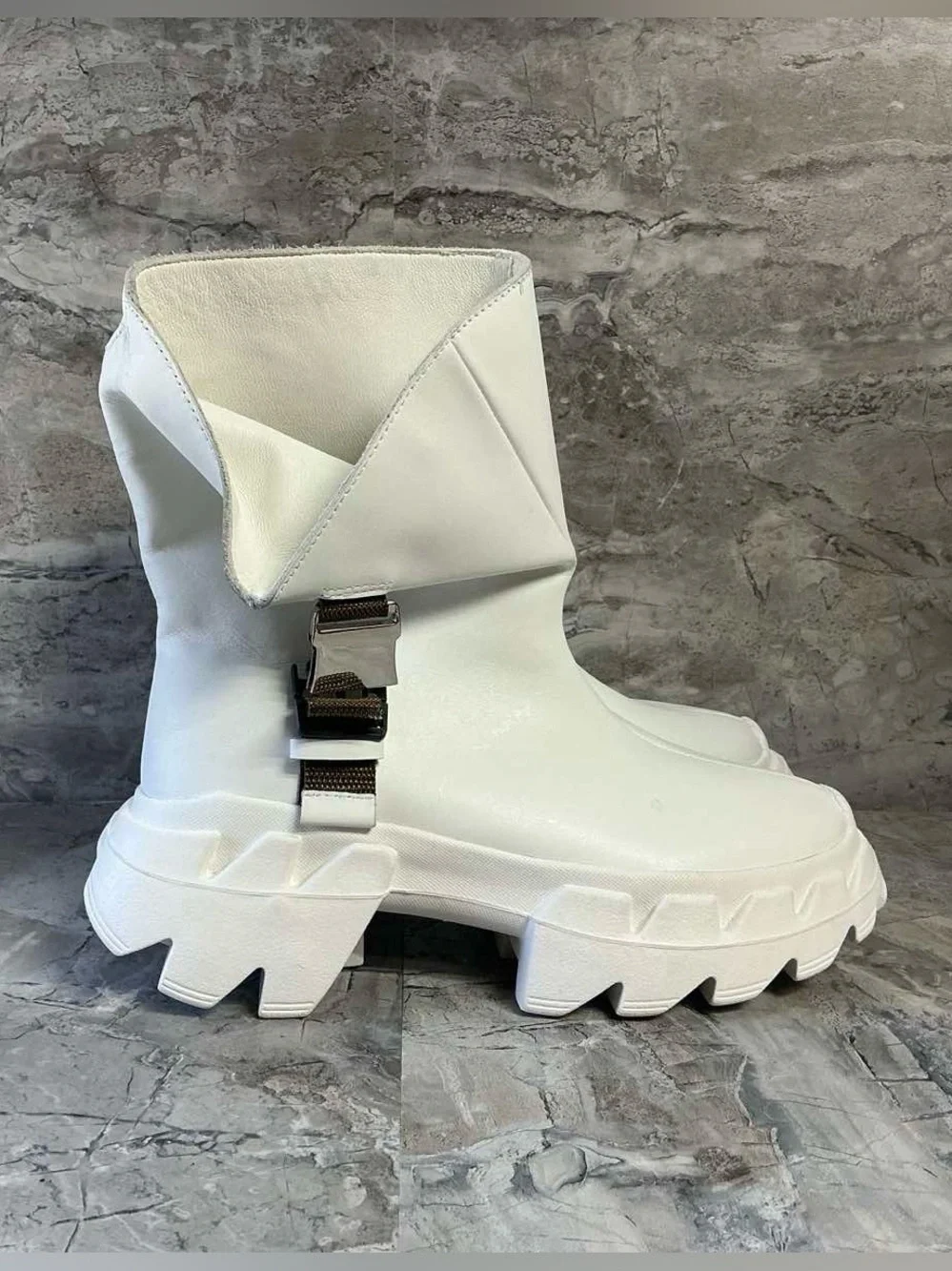 4CCCCEES White Leather Chunky Platform Ankle Boots Fold Over Buckle Women’s